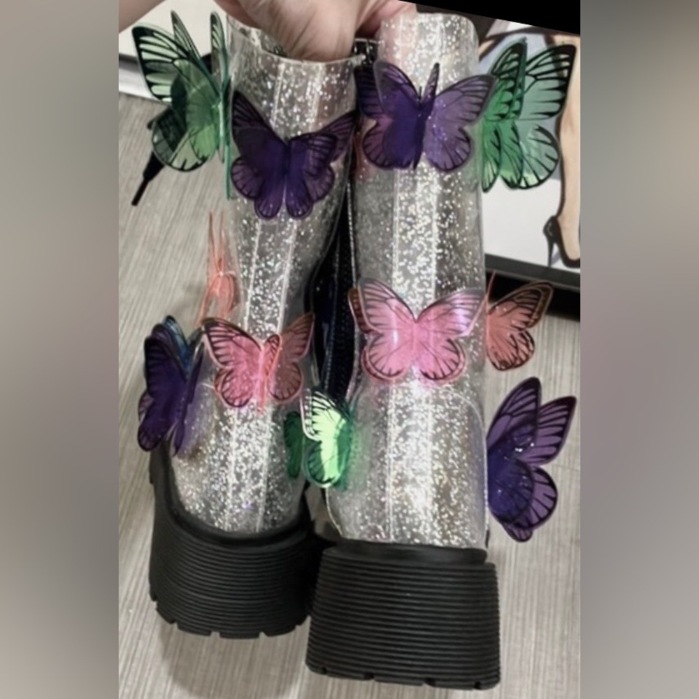 Dolls Kill Club EXX 3D butterfly Terrarium combat boots silver glitter size 5 - Picture 9 of 12
